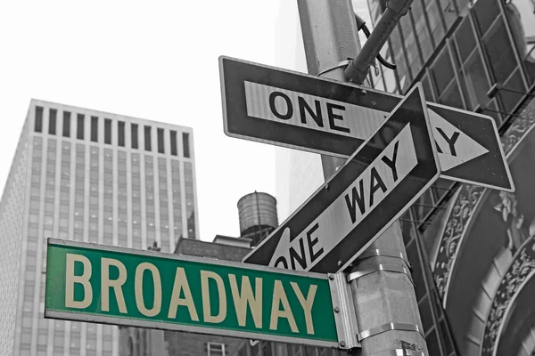 Broadway NYC için sokak işaretleri. — Stok fotoğraf