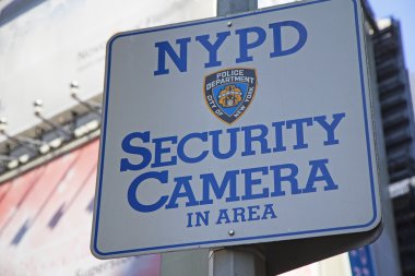 New York polisi güvenlik kamera alan işareti