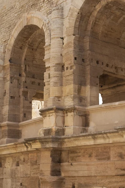 ローマの円形劇場 (アルル、フランス) — ストック写真