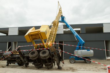 Collapsed mobile tower crane (Holland) clipart