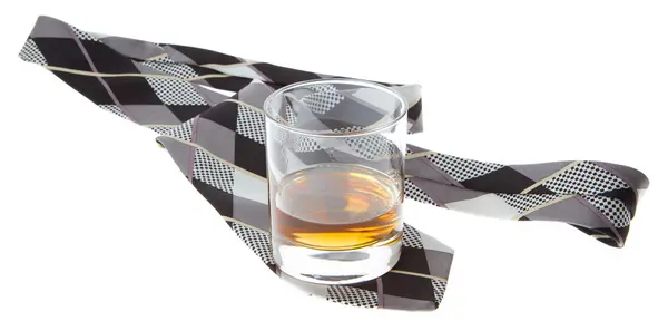 Pohár whisky és egy döntetlen — Stock Fotó