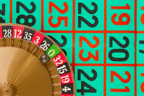 Table de roulette, roue et balle — Photo