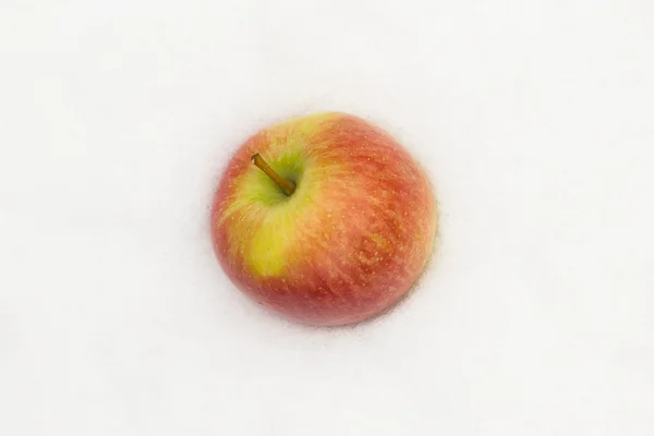 雪地里的红苹果 — 图库照片