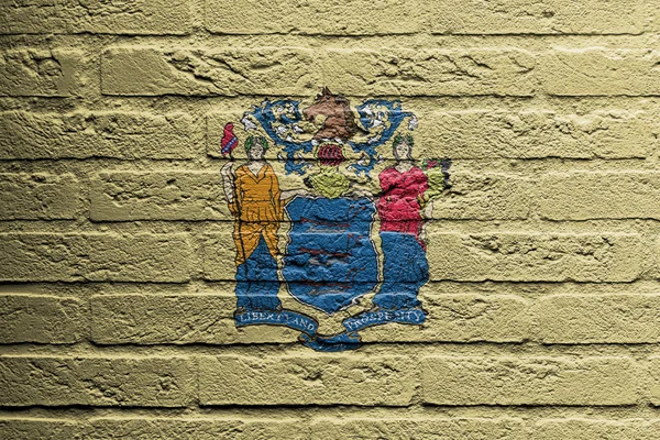 Mur de briques avec une peinture d'un drapeau, New Jersey — Photo