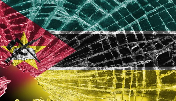 Vidrio roto o hielo con bandera, Mozambique — Foto de Stock