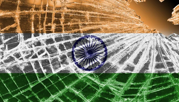 Gebroken glas of ijs met een vlag, india — Stockfoto