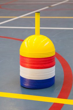 okul spor salonu iç