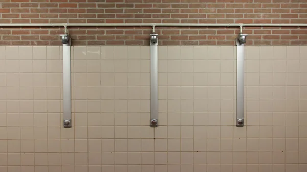 Trzy prysznice — Zdjęcie stockowe