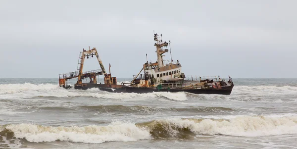 Zeila skeppsbrott strandsatta på 25 augusti 2008 i namibia — Stockfoto