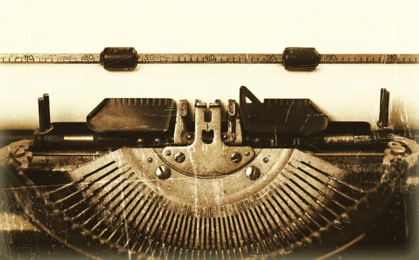 Old typewriter with paper — Stock Photo, Image