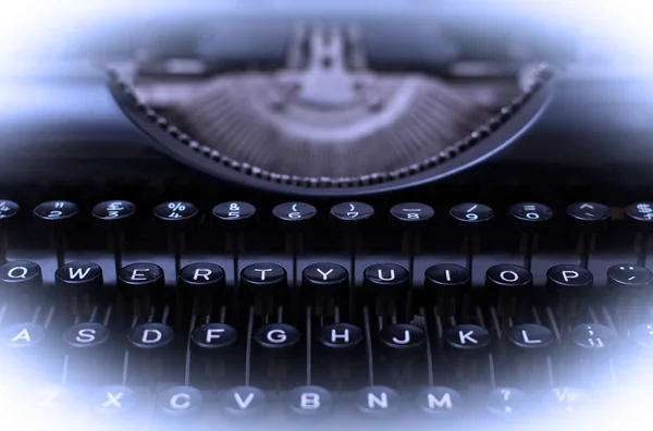 Close up of a dirty vintage typewriter — Stock Photo, Image