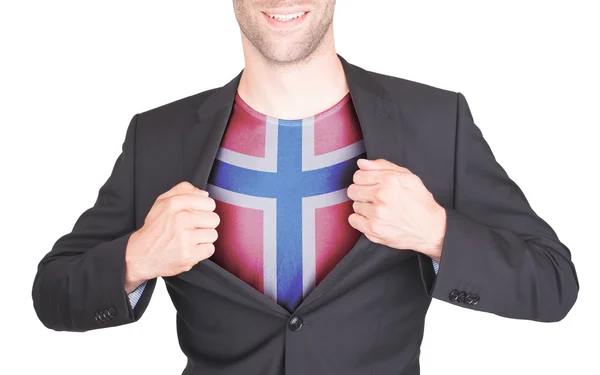 Hombre de negocios abriendo traje para revelar camisa con bandera — Foto de Stock