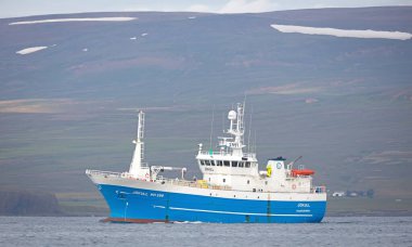 Husavik, İzlanda 2 Ağustos 2021: İzlanda sularında balıkçı teknesi ticareti
