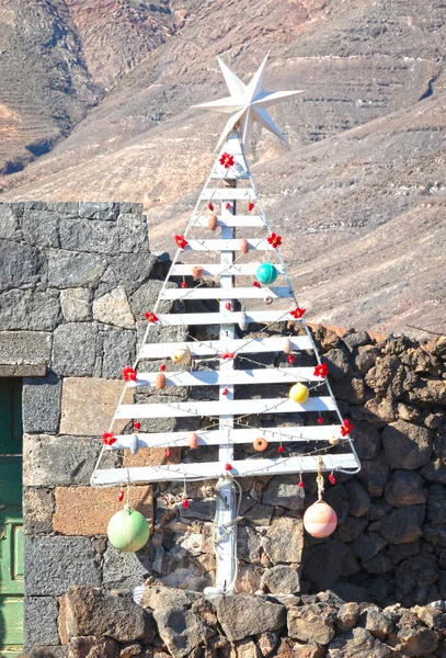ランサローテ島の面白いクリスマスツリー スペイン 航海のテーマ — ストック写真