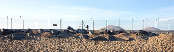 Beveiligingshek Een Luchthaven Toeristische Foto Lanzarote — Stockfoto