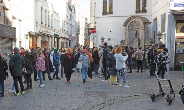 Brussel Februari 2022 Mannekin Pis Brussel Een Beroemd Beeld Van — Stockfoto