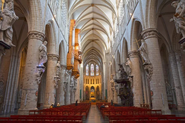 Bruksela Belgia Dniu Lutego 2022 Wnętrze Katedry Michała Guduli Jednej — Zdjęcie stockowe