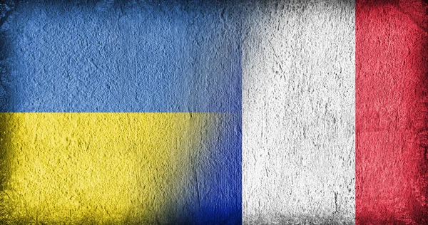 Ukrainische Und Französische Flagge Auf Beton Der Mitte Geteilt — Stockfoto