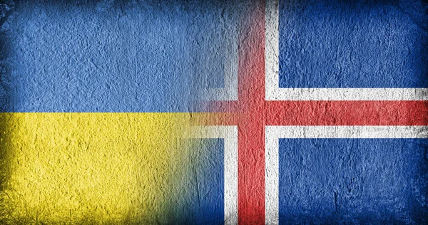Украинский Исландский Флаг Бетоне Разделенный Середине — стоковое фото