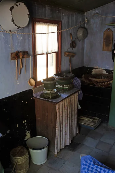 Interior Una Cocina Holandesa Década 1920 Está Uso — Foto de Stock