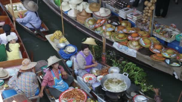 Mercado flutuante na Tailândia — Vídeo de Stock