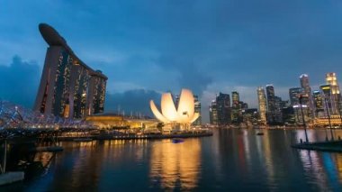 Timelapse - Singapur marina defne gece şehir manzarası