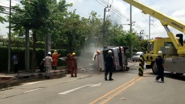 Accidente de camión gas — Vídeo de stock