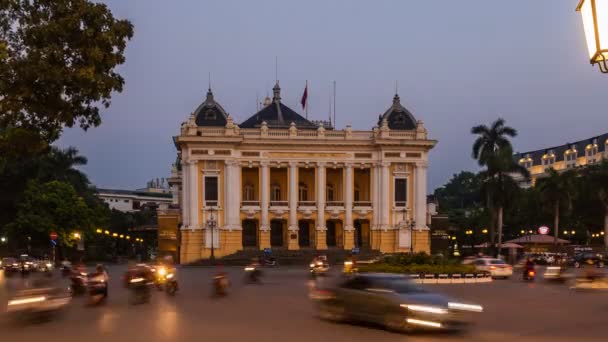 하노이 오페라 하우스-줌 시간 경과-베트남 — 비디오