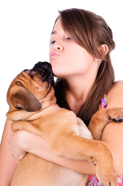 Ung kvinne med bullmastiff – stockfoto