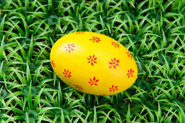 Пасхальное яйцо ручной работы — стоковое фото