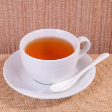 Bir fincan çay.