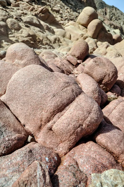 Rocks on the beach — Stock Photo, Image