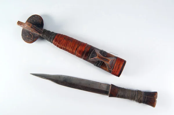 莫桑比克传统古老的匕首 — 图库照片