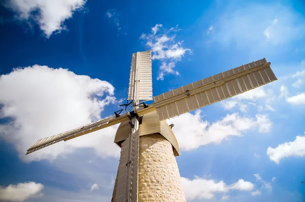 Windmühle in jerusalem — Stockfoto