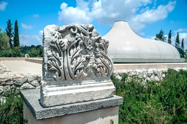 Fragmento de escultura antigua —  Fotos de Stock