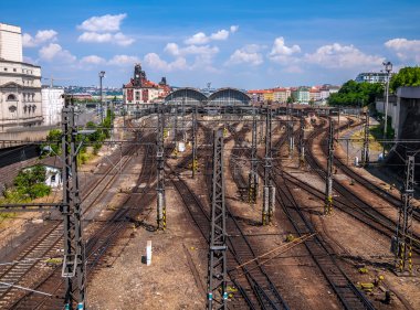 tren istasyonu üzerinde göster