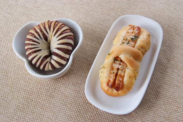 Pane taro e pane salsiccia — Foto Stock