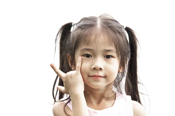 izole aşk el işareti ile küçük Asyalı kız.