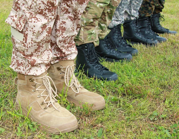 Leger, militaire laarzen — Stockfoto