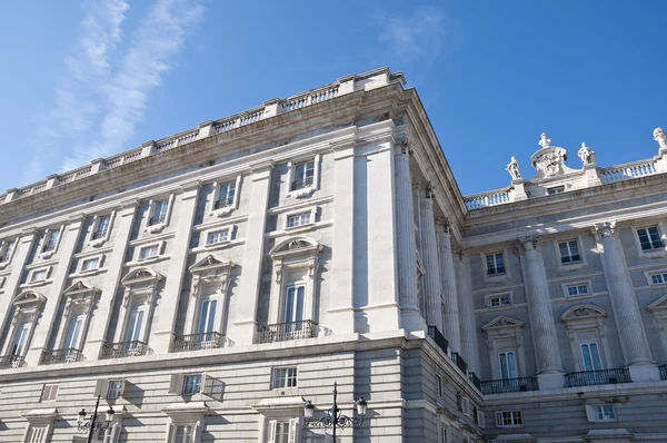 Detalhe do Palácio Real de Madrid, Espanha . — Fotografia de Stock