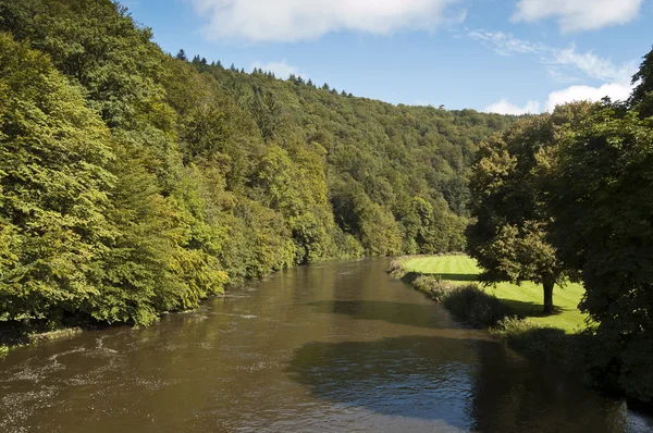 De rivier Semois, bouillon, België — Stockfoto