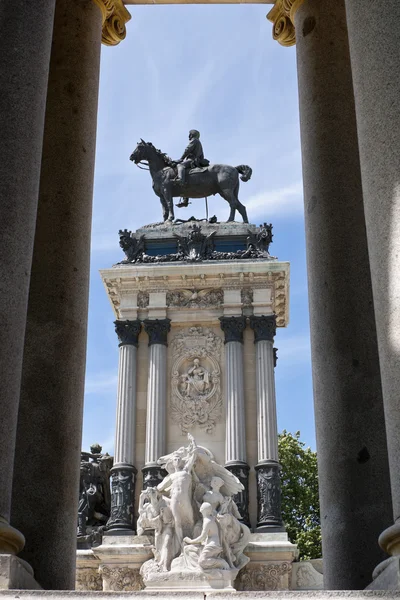 Monumento al re Alfonso XII — Foto Stock