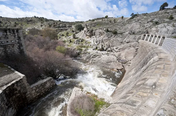 Concrete dam — Stock Photo, Image