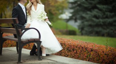 Yeni evlenmiş birkaç park