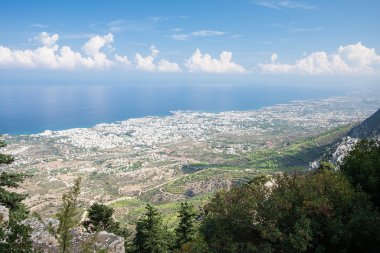 pendathaktilos dağdan göster