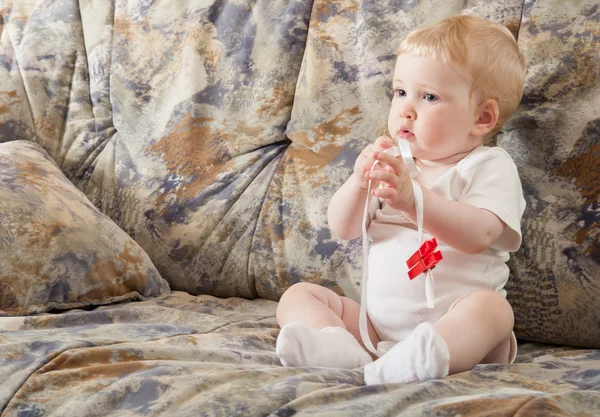 自宅での女の赤ちゃん — ストック写真