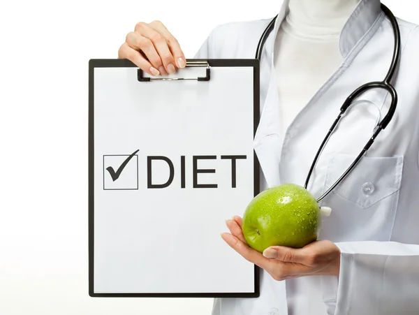 Médico prescrevendo dieta — Fotografia de Stock