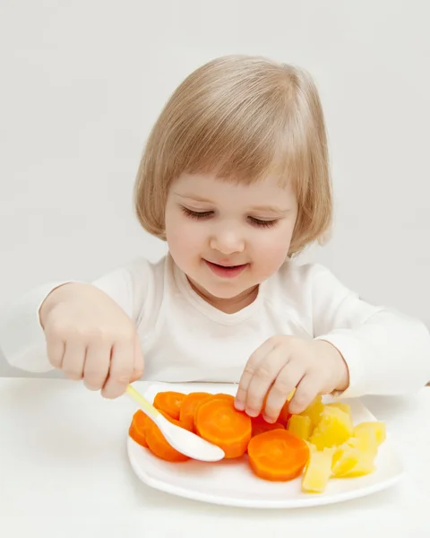 Das Abendessen des Babys. — Stockfoto