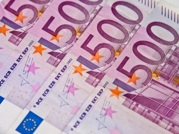 Vijf honderden eurobankbiljetten — Stockfoto