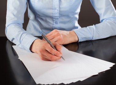 iş kadını notlar aşağı yazma